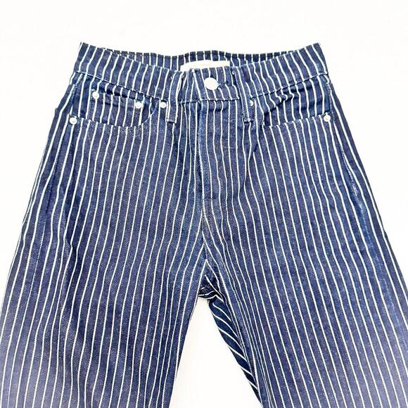 Levi's Wedgie Straight Pin Stripe Button Fly Dark Wash Denim Jeans Size 24 x 28 - Picture 6 of 11